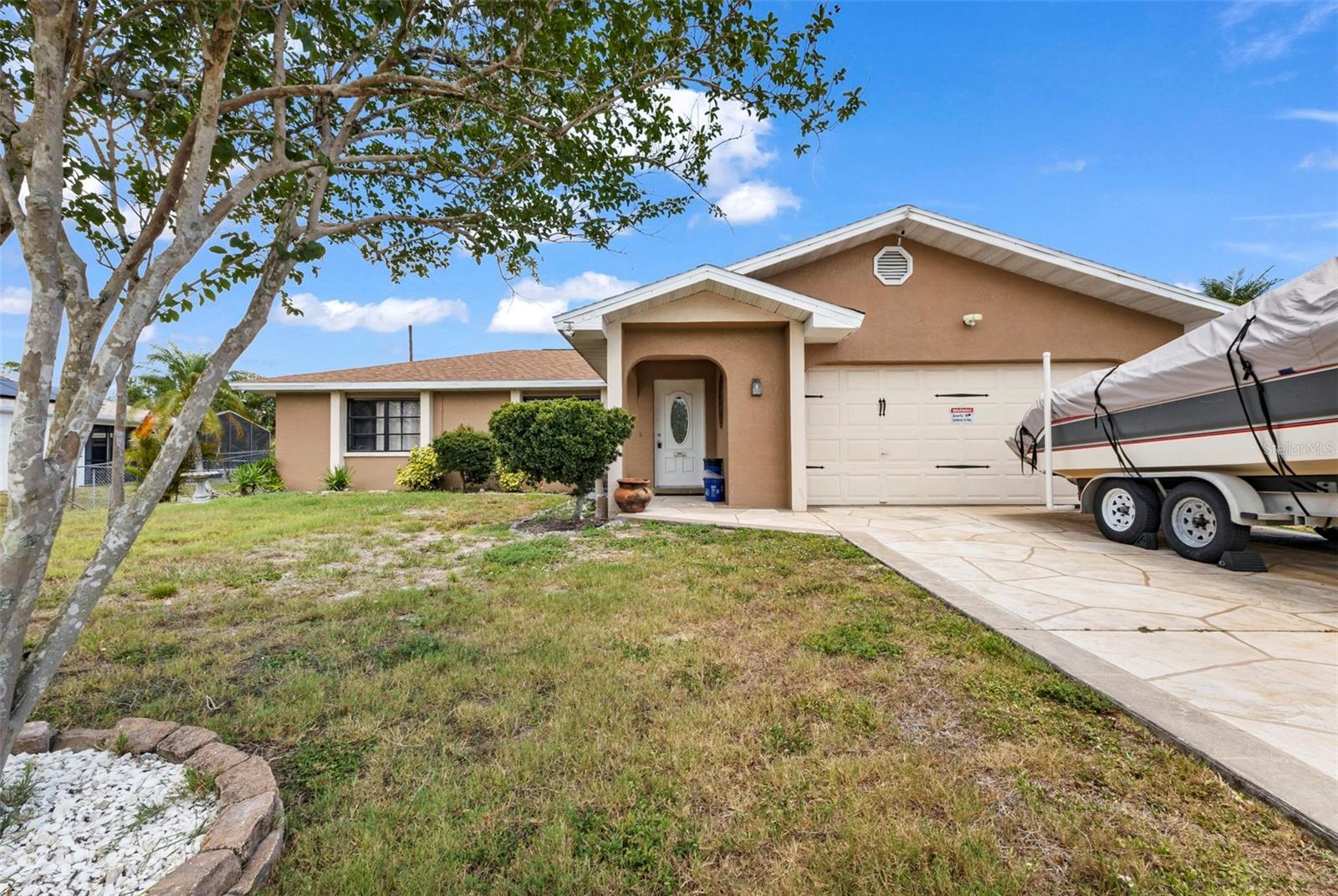 Residential in PORT CHARLOTTE 2