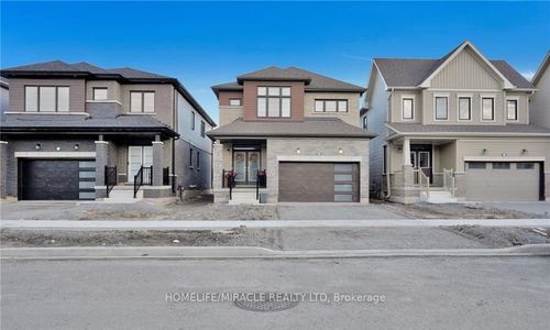 99 Sunflower Cres, Welland, ON, L3B0L1 | Card Image