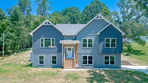 210 Wadlow Gap Rd, Kingsport, TN, 37660-6539 | Card Image