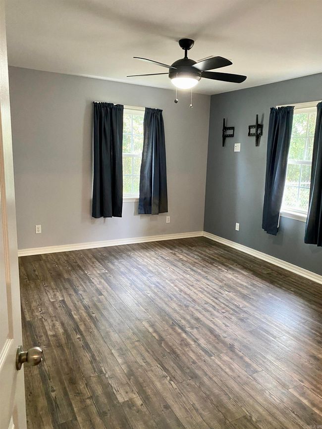 10085 Highway 359, House other with 3 bedrooms, 2 bathrooms and null parking in London AR | Image 27
