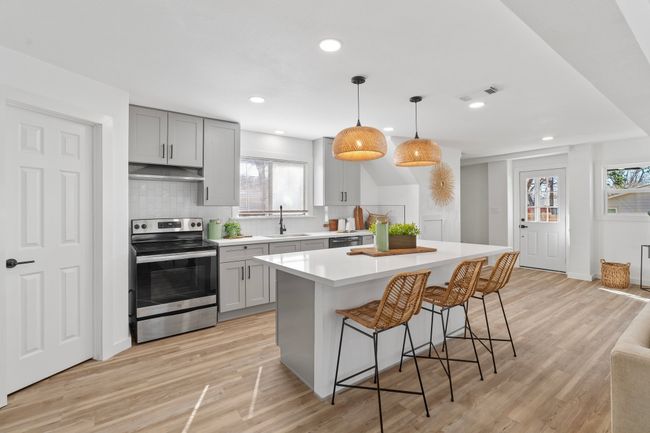 211 Almond St, House other with 4 bedrooms, 3 bathrooms and null parking in Waxahachie TX | Image 7