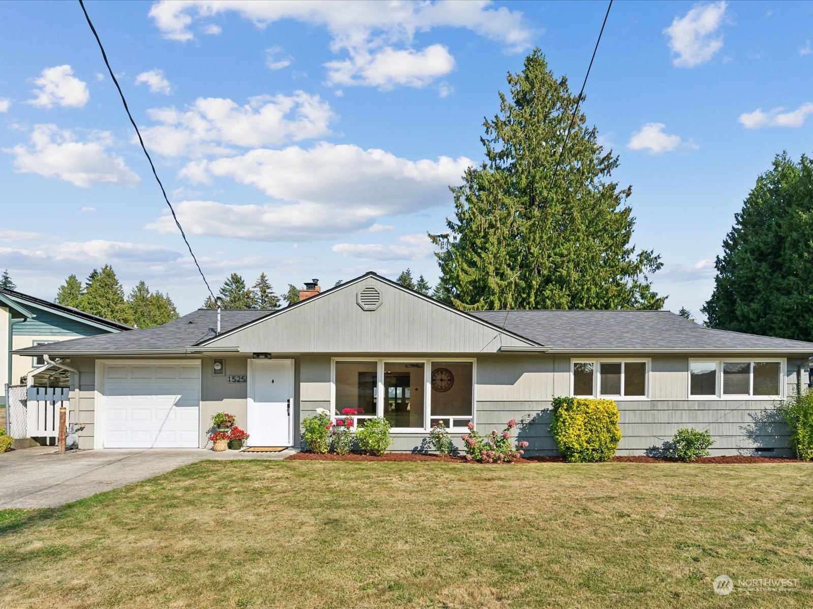Kitsap Dr, Bremerton, WA 98312