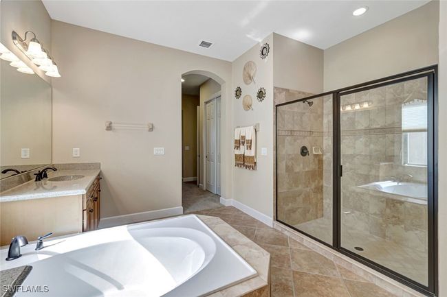 9693 Cobalt Cove Cir, House other with 3 bedrooms, 3 bathrooms and null parking in NAPLES FL | Image 23