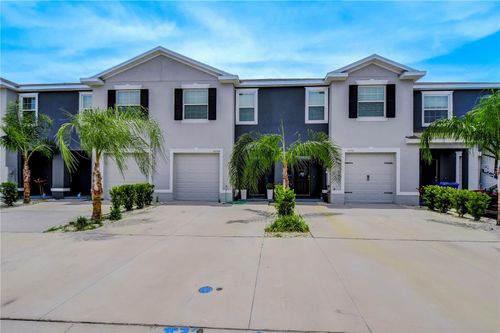 34240 Redwood Dawn Ln, WESLEY CHAPEL, FL, 33543-7284 | Card Image