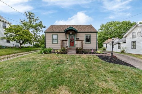 3130 Lincoln Way Nw, Massillon, OH, 44647-5207 | Card Image