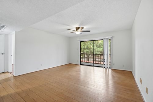 321-10110 Forum West Dr, Houston, TX, 77036-8340 | Card Image