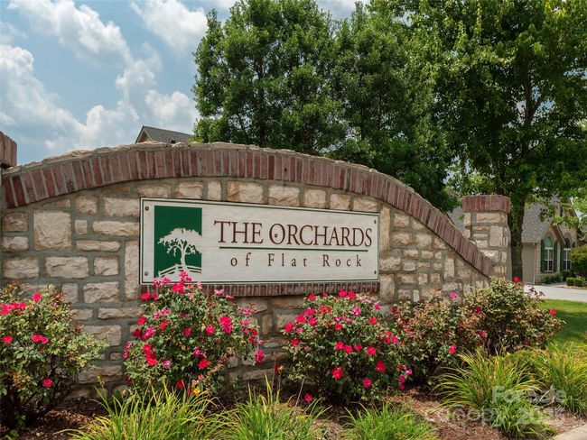 51 Honeycrisp Ct, House other with 2 bedrooms, 2 bathrooms and null parking in Flat Rock NC | Image 35