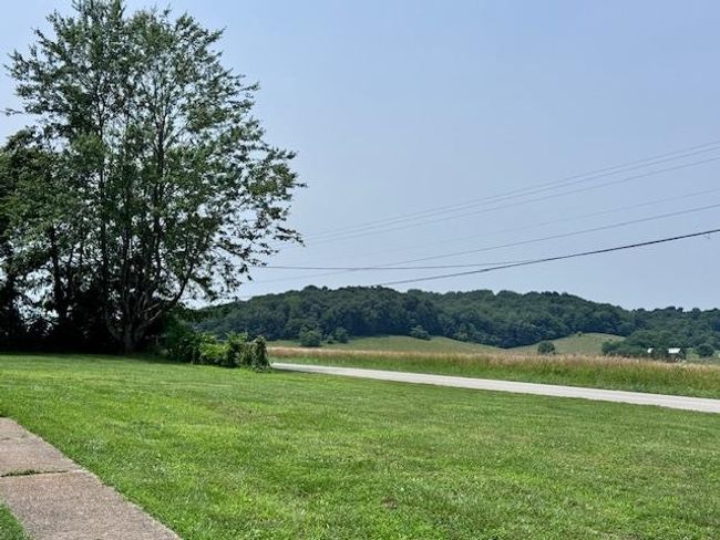 3970 Petros Browning Rd, House other with 3 bedrooms, 1 bathrooms and null parking in Rockfield KY | Image 37