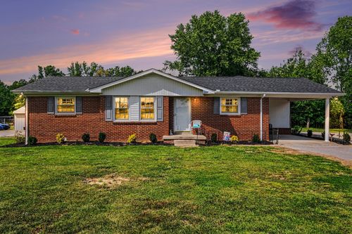 524 Elm St, Smithville, TN, 37166-2937 | Card Image