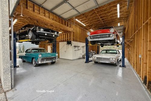 3385 W Agate Ave, Las Vegas, NV, 89139-8149 | Card Image