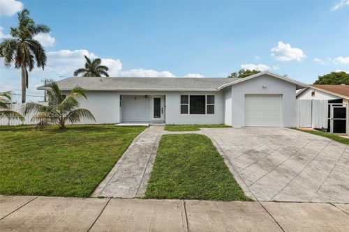 11121 Sw 162nd Ter, Miami, FL, 33157-2846 | Card Image