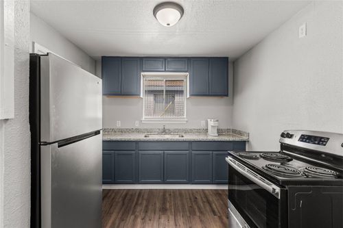 apt-7-5718 Pickfair St, Houston, TX, 77026-1863 | Card Image