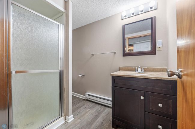 Bathroom | Image 24