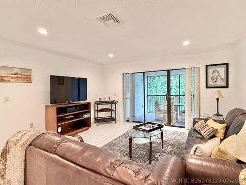 d-31 Stratford Ln W, Boynton Beach, FL, 33436-6324 | Card Image