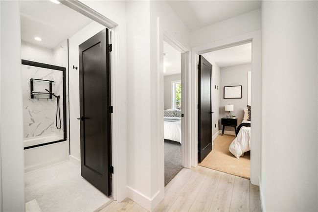 1820 W 11 Th St, House other with 3 bedrooms, 3 bathrooms and 1 parking in Patterson Hts PA | Image 4