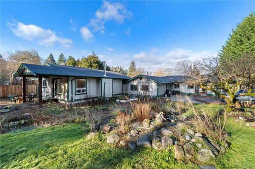 3872 Island Highway W, Qualicum Beach, BC, V9K2G9 | Card Image