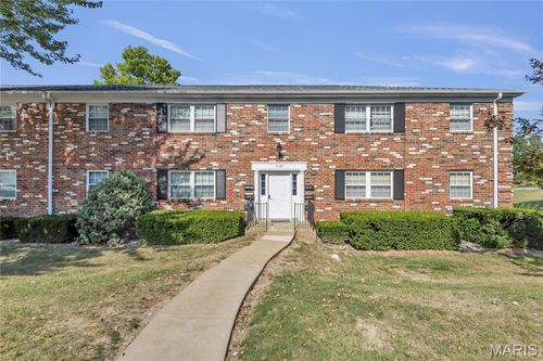 apt-c-3137 Roger Williams Dr, Bridgeton, MO, 63044-3165 | Card Image