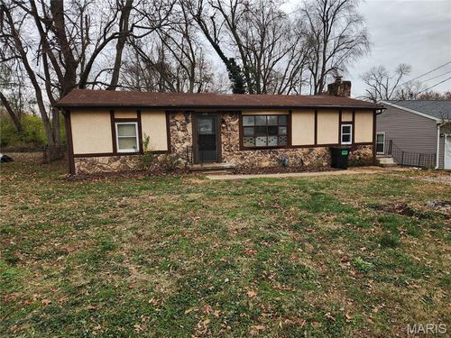 208 Cascade Dr, Belleville, IL, 62223-3316 | Card Image