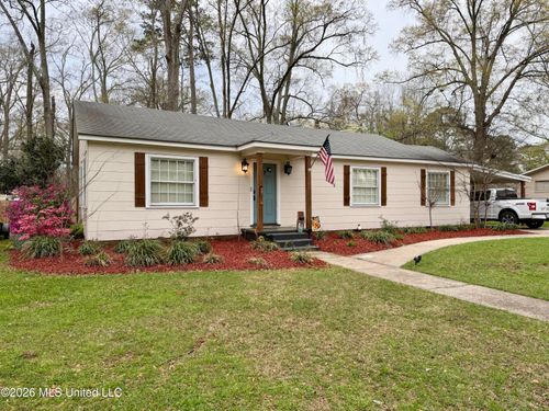 412 Hardy Ln, Brookhaven, MS, 39601-4046 | Card Image
