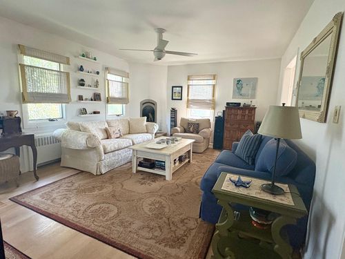 1 Dale St, Rye, NY, 10580-2705 | Card Image
