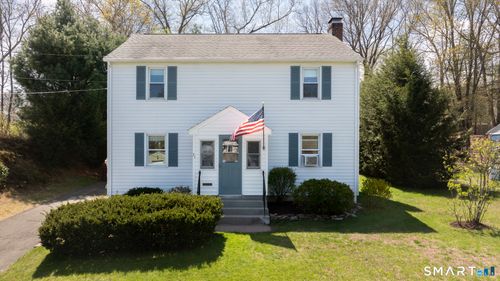 71 Webster St, Unionville, CT, 06085-1055 | Card Image