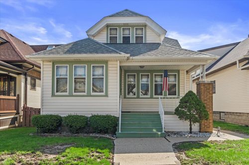 3306 S 15th Pl, Milwaukee, WI, 53215-5030 | Card Image