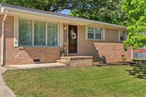 1505 Pinehurst Blvd, Sheffield, AL, 35660-3711 | Card Image