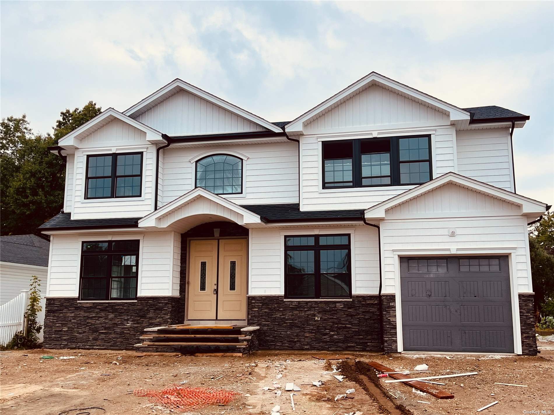 Ilse Ct, North Bellmore, NY 11710