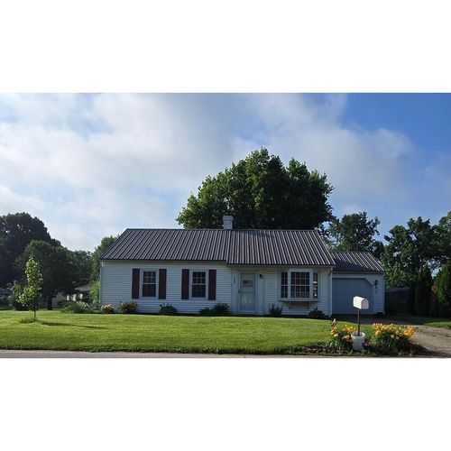 105 Franklin St, Williamsport, IN, 47993-1007 | Card Image