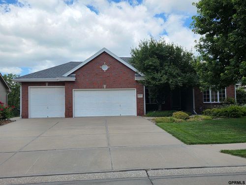 7322 S 93rd Street, La Vista, NE, 68128 | Card Image