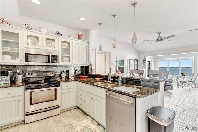 103 Riverside Dr, House other with 3 bedrooms, 2 bathrooms and null parking in Center Cross VA | Image 28