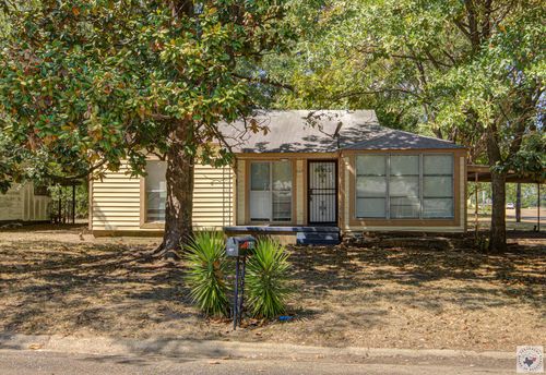 669 Arizona, Wake Village, TX, 75501 | Card Image