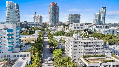 4g-240 Collins Ave, Miami Beach, FL, 33139-7179 | Card Image