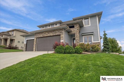 11723 S 109th St, Papillion, NE, 68046-5502 | Card Image