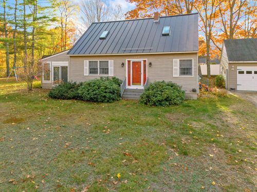 137 Barlen Street, Farmington, ME, 04938 | Card Image