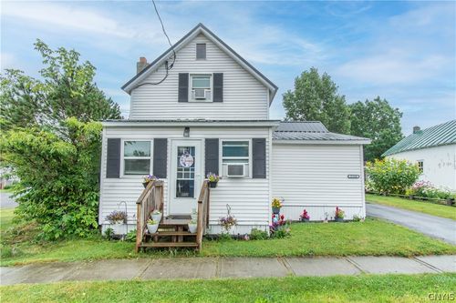 27520 Church St, Chaumont, NY, 13622-7736 | Card Image