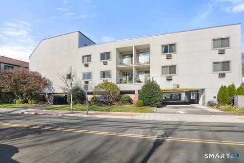1d-34 Crescent Street, Stamford, CT, 06906 | Card Image