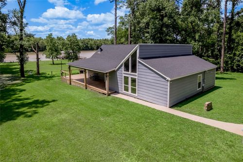 172 Lake Dr, Trinity, TX, 75862-8237 | Card Image
