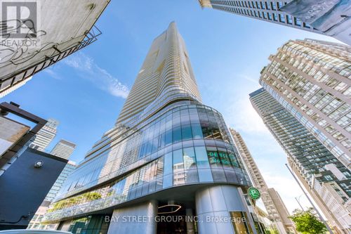 405-11 Wellesley St W, Toronto, ON, M4Y0G4 | Card Image