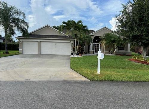 2811 Serenity Cir S, Fort Pierce, FL, 34981-5054 | Card Image