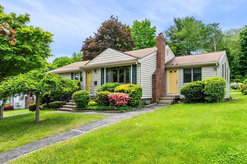 29 Patricia Rd, Peabody, MA, 01960-2228 | Card Image