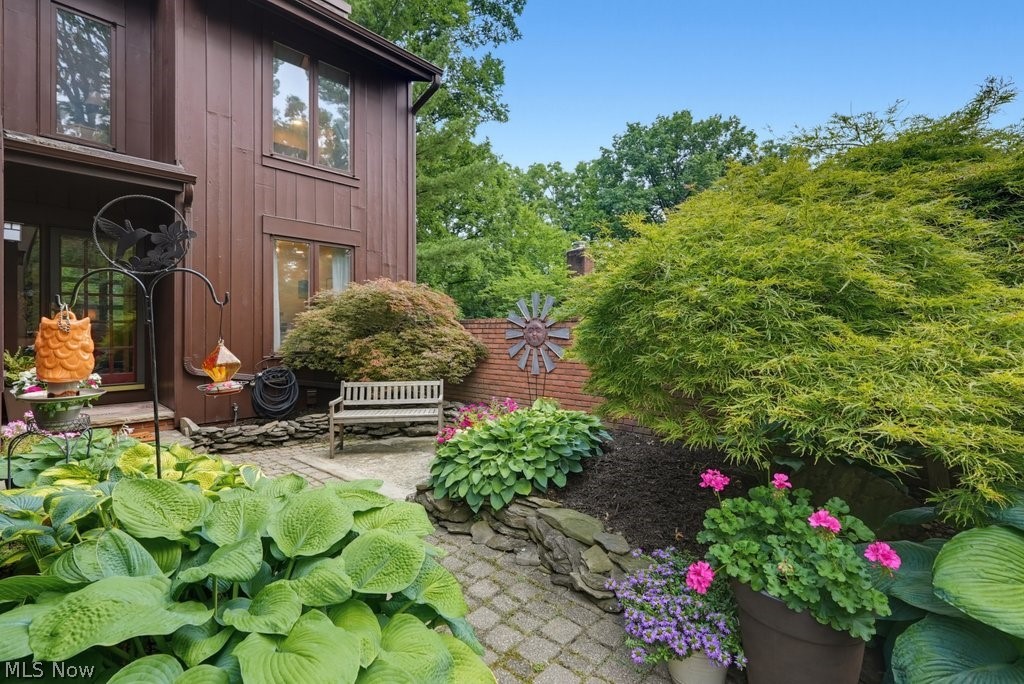 Residential in Sagamore Hills 4