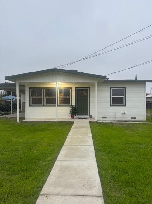 1659 Tyler Ave, Porterville, CA, 93257-5251 | Card Image