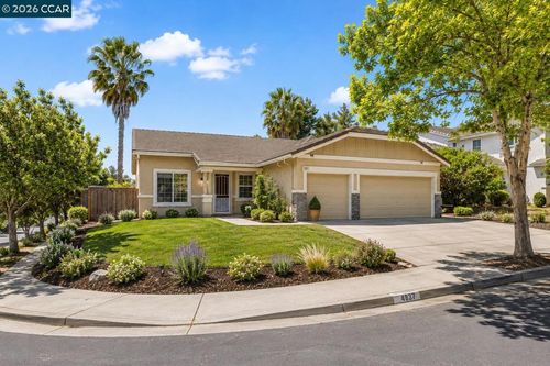 4837 S Ridgefield Way, Fairfield, CA, 94534 | Card Image