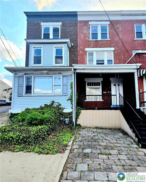 784 S 8th St, Allentown, PA, 18103-3239 | Card Image