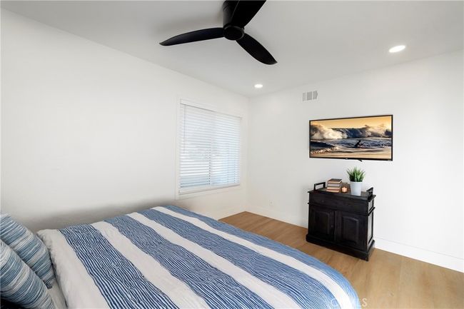 21091 Inferno Ln, House other with 5 bedrooms, 4 bathrooms and 4 parking in Huntington Beach CA | Image 14