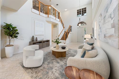 19421 Stonebrook St, Weston, FL, 33332-2432 | Card Image