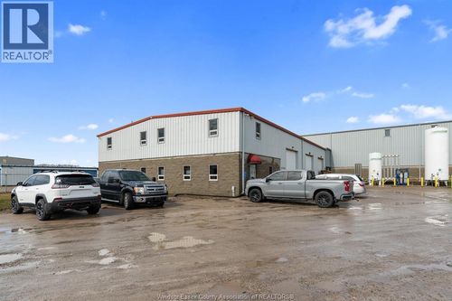 1976 Setterington Drive, Kingsville, ON, N9Y2E5 | Card Image