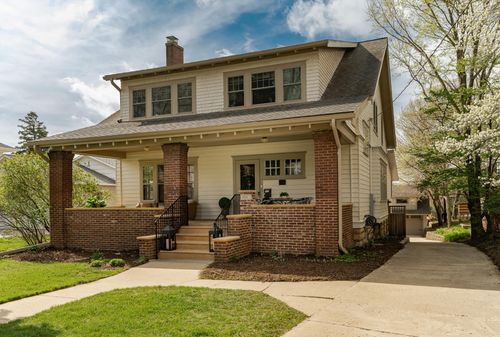 806 4th St Sw, Rochester, MN, 55902-2914 | Card Image