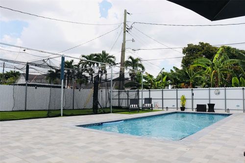 1847 W 2nd Ave, Hialeah, FL, 33010-2631 | Card Image